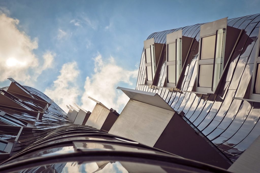 elewacja nowoczesna blacha na rąbek